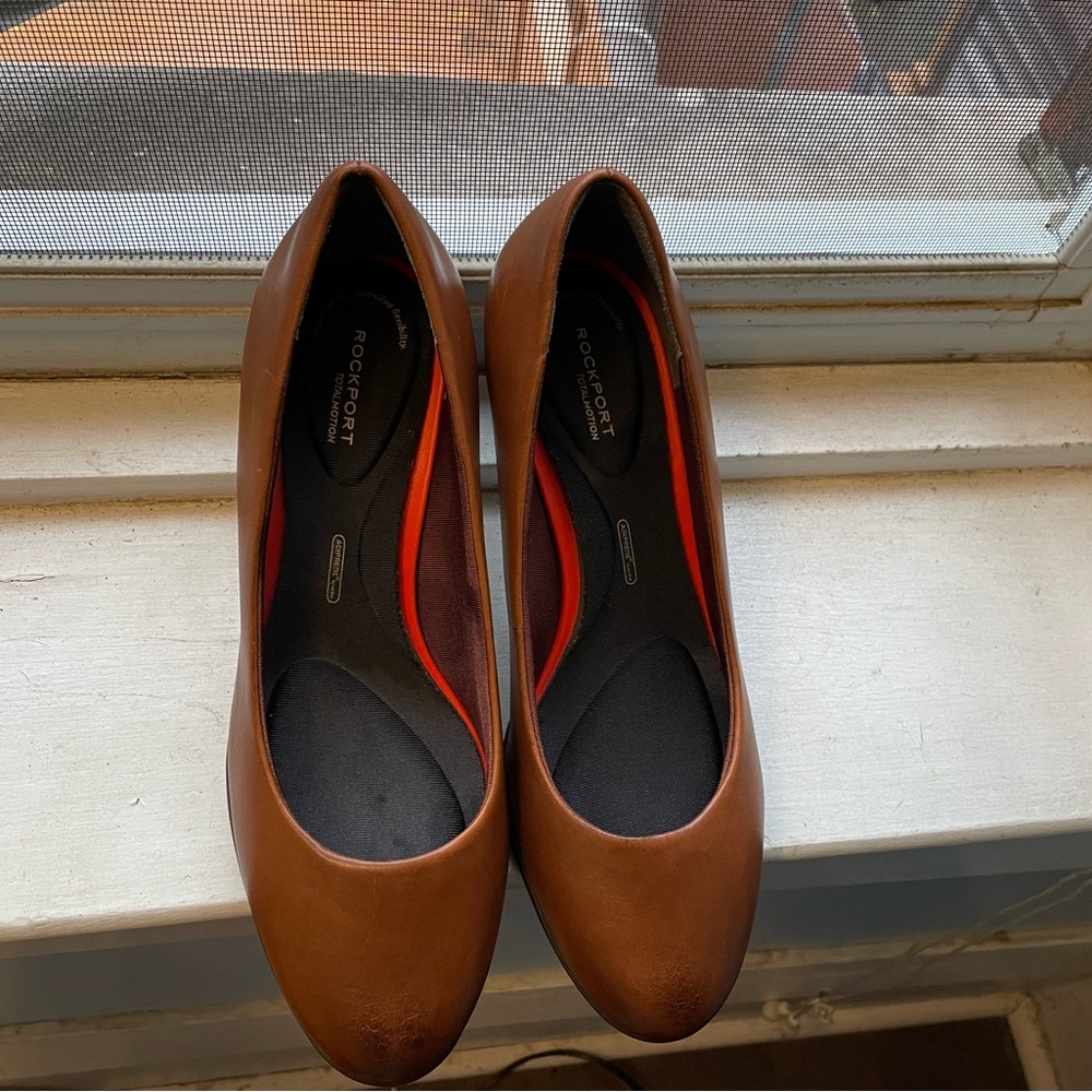 Rockport total motion.US size 6.